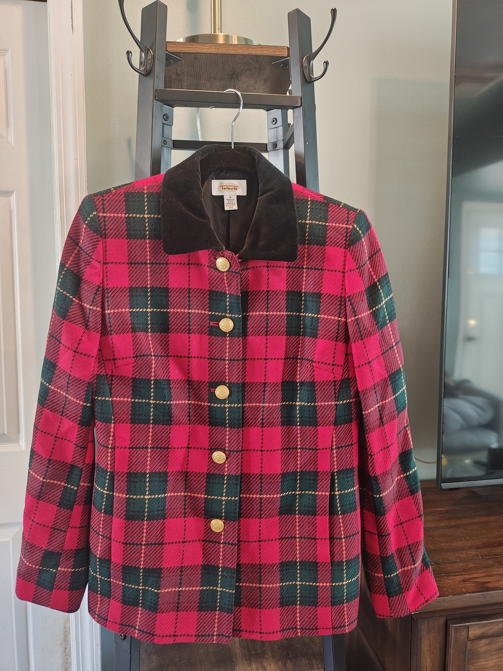 Talbot's Women's Pink & Green Plaid Button-Front Coat with Black Collar